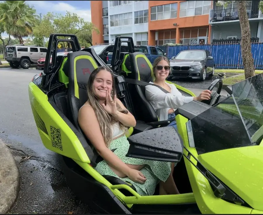 Slingshot fleet Miami โ multiple Slingshots ready to rent